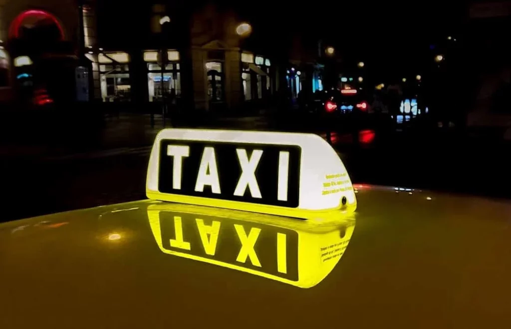 enseigne de taxi étranger